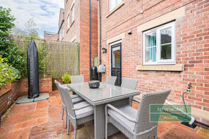 Photo 11- click for photo gallery